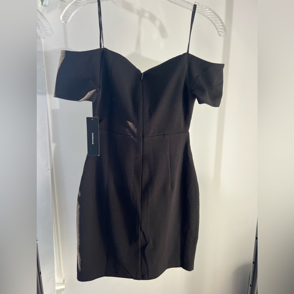 Lulu’s Off the Shoulder Dress - Picture 3 of 3